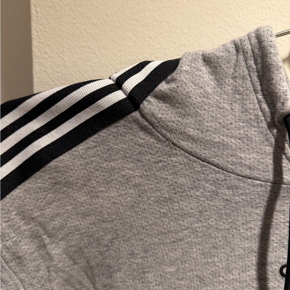 Adidas Heather Grey Short Sleeve Hoodie - Men’s - Picture 3 of 4